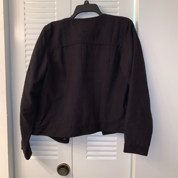 Jacket - Picture 3 of 3